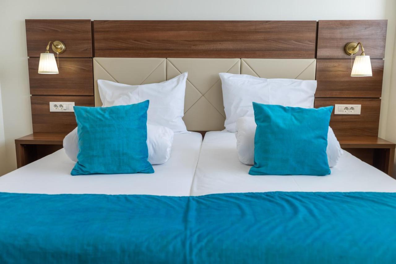 Aparthotel Sir Fundeni Tower Bucarest Esterno foto