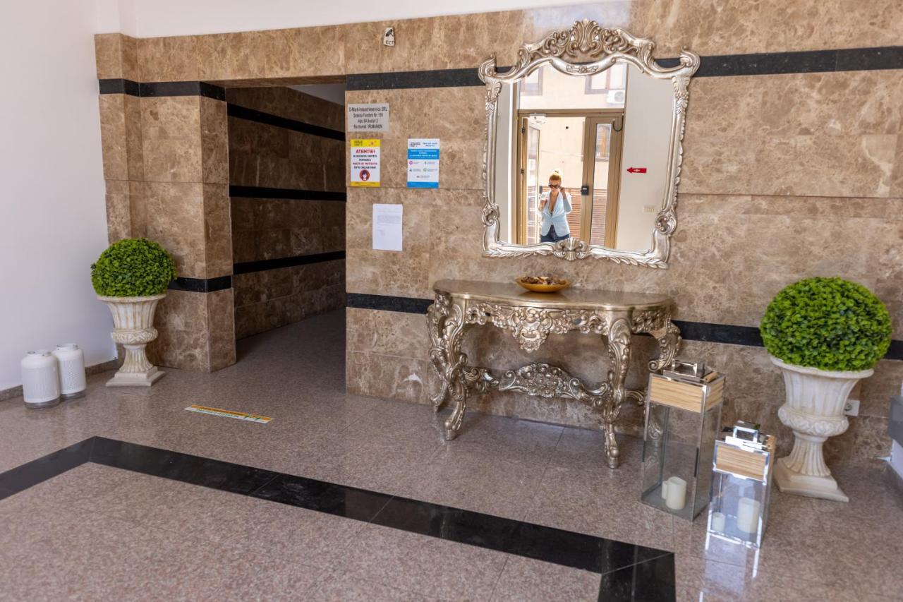 Aparthotel Sir Fundeni Tower Bucarest Esterno foto