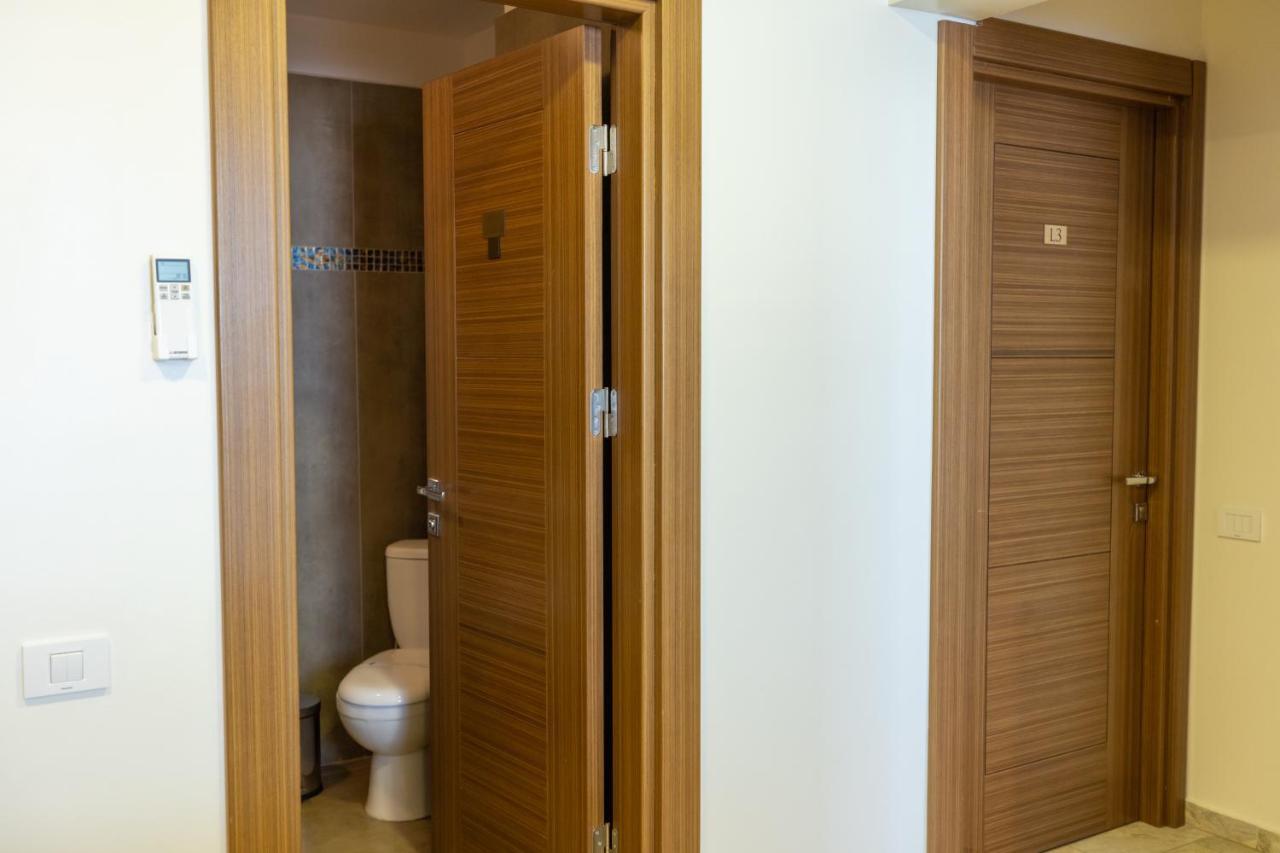 Aparthotel Sir Fundeni Tower Bucarest Esterno foto