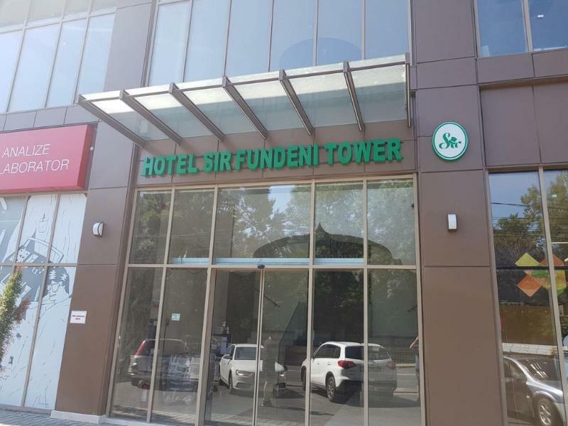 Aparthotel Sir Fundeni Tower Bucarest Esterno foto